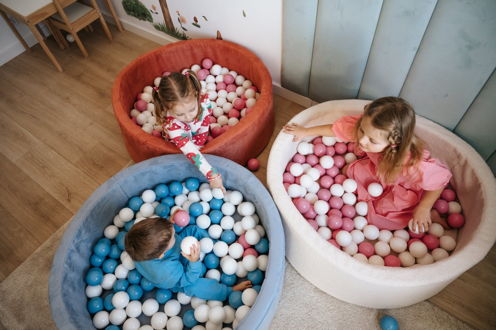 KIDS MIKI Duży Dziecięcy Basen 2 - osobowy Tkanina Welwetowa z Piłkami ∅100cm (200 piłeczek) - poom kids