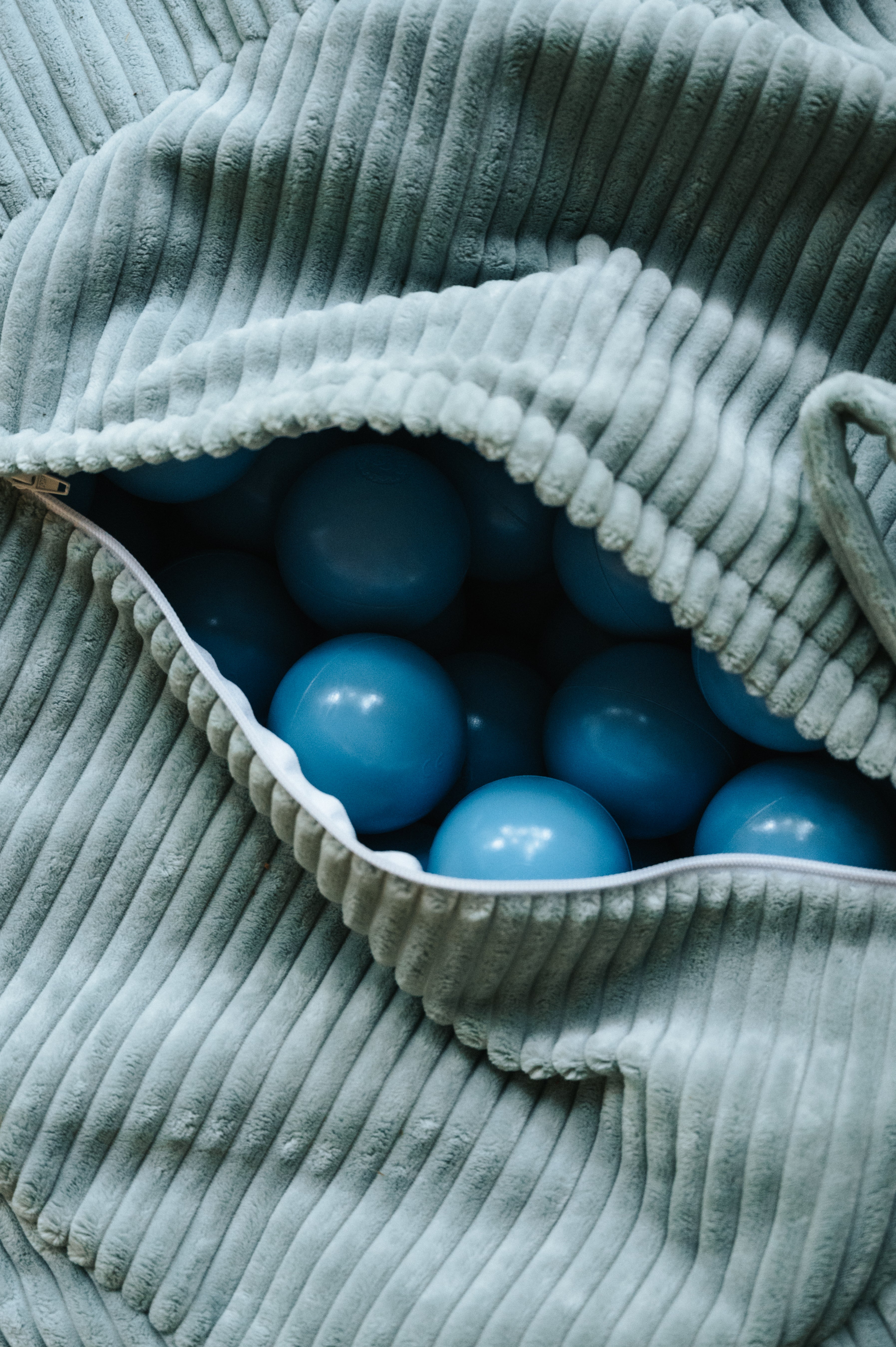 Pokrowiec Pufa na przechowywanie pluszaków i zabawek (85x85x50cm)