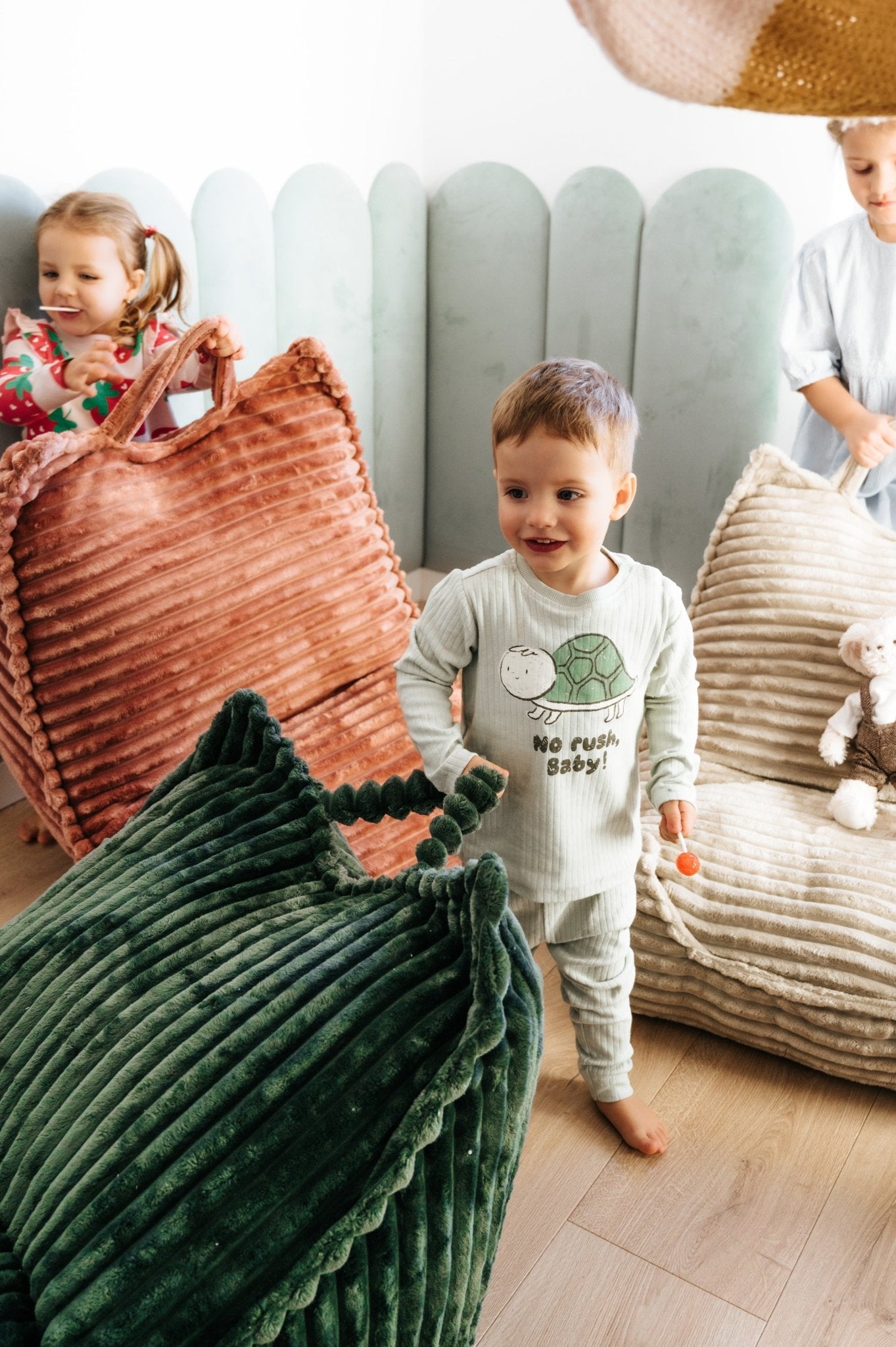KIDS SWEET Garfield Dziecięcy Fotel z uchwytem - poom kids