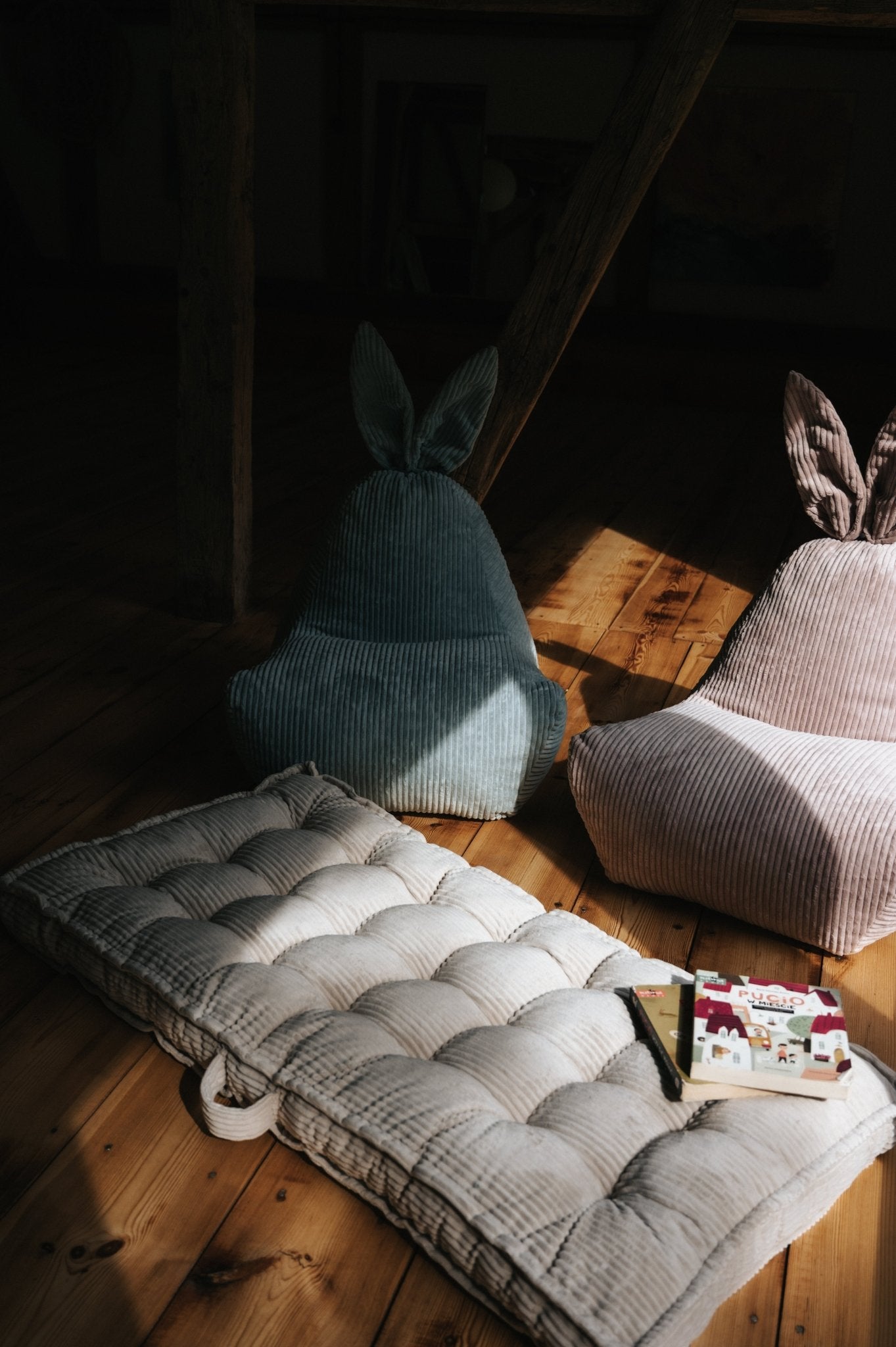 Materac francuski pikowany dla dzieci 130x60x10 cm - poom kids