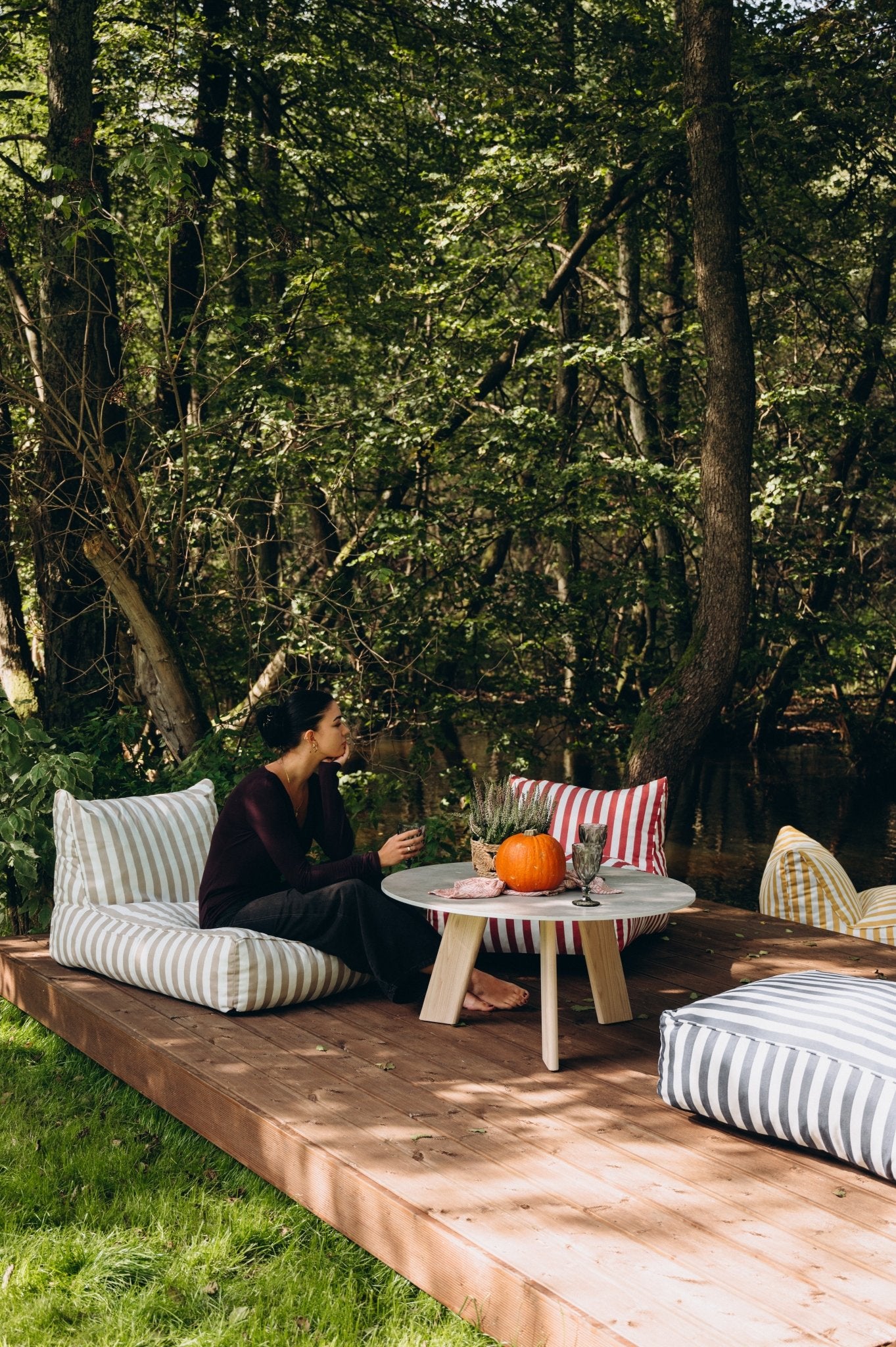 Pufa outdoorowa w paski - poom kids